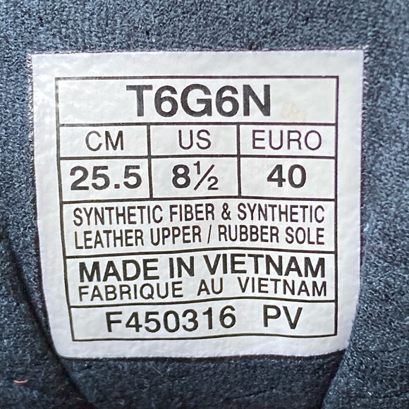 Asics Shoes For Woman’s. - Picture 8 of 8